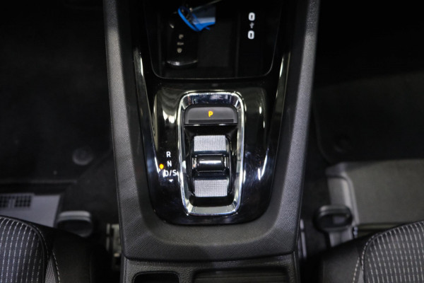 Škoda Octavia Combi 1.0 e-TSI Ambition Automaat - N.A.P. Airco, Cruise, PDC, Navi, Virtual display, Trekhaak.