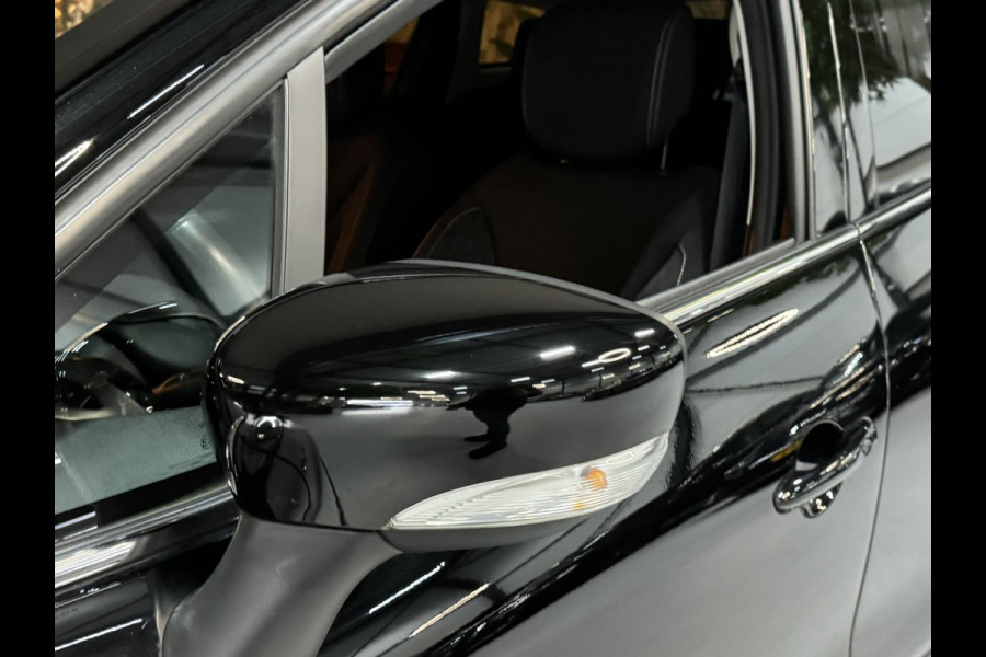 Renault Clio Estate 0.9 TCe Limited NAP Garantie Trekhaak Cruise Navi PDC Led Rijklaar