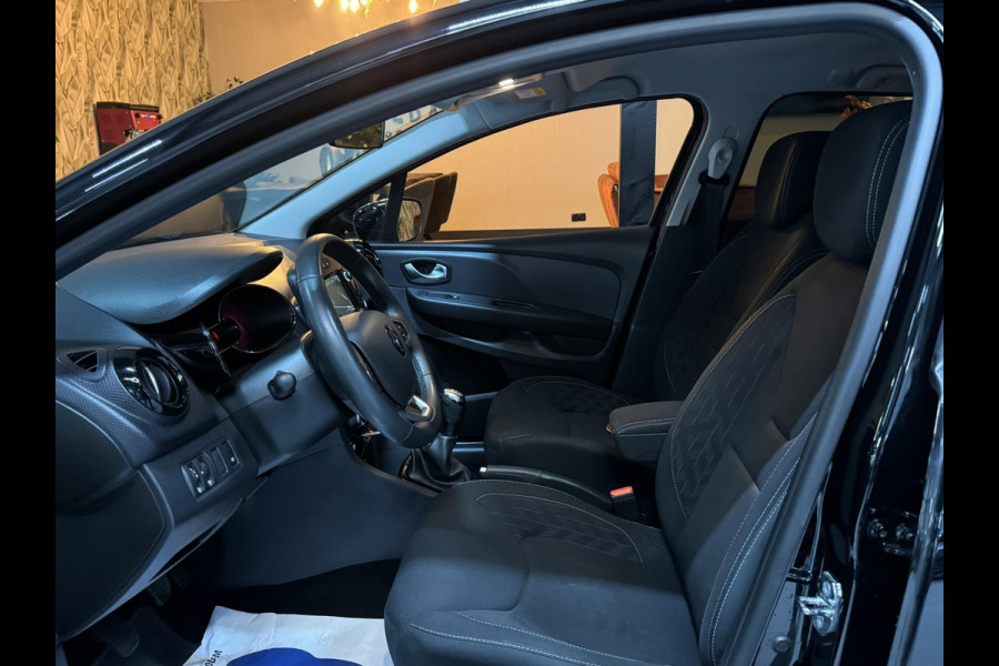 Renault Clio Estate 0.9 TCe Limited NAP Garantie Trekhaak Cruise Navi PDC Led Rijklaar