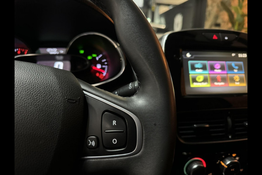 Renault Clio Estate 0.9 TCe Limited NAP Garantie Trekhaak Cruise Navi PDC Led Rijklaar
