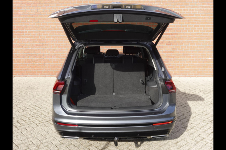 Volkswagen Tiguan Allspace 1.5 TSI DSG R-Line 7p. | Navigatie | Climate Control | Lichtmetalen velgen | DAB | Led | Stoelverwarming