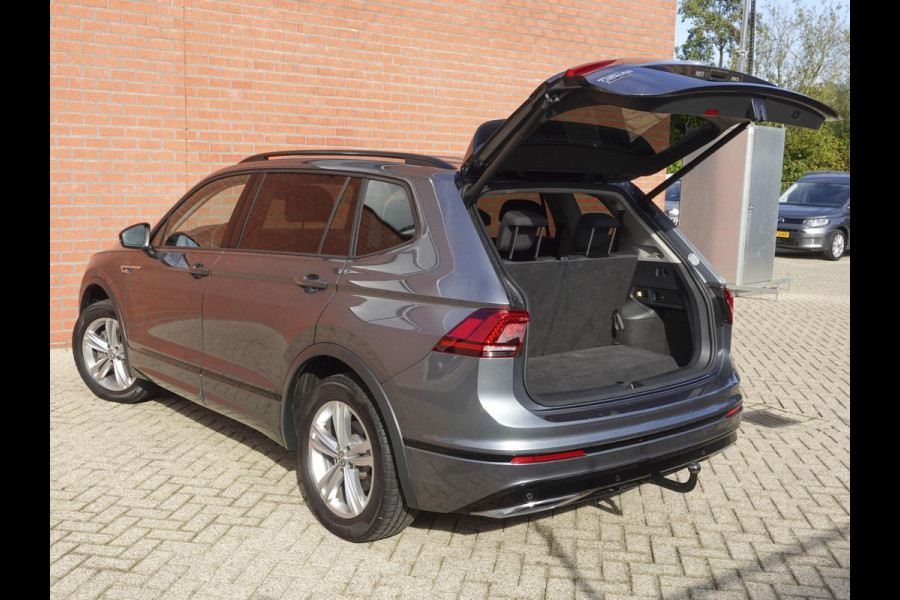 Volkswagen Tiguan Allspace 1.5 TSI DSG R-Line 7p. | Navigatie | Climate Control | Lichtmetalen velgen | DAB | Led | Stoelverwarming