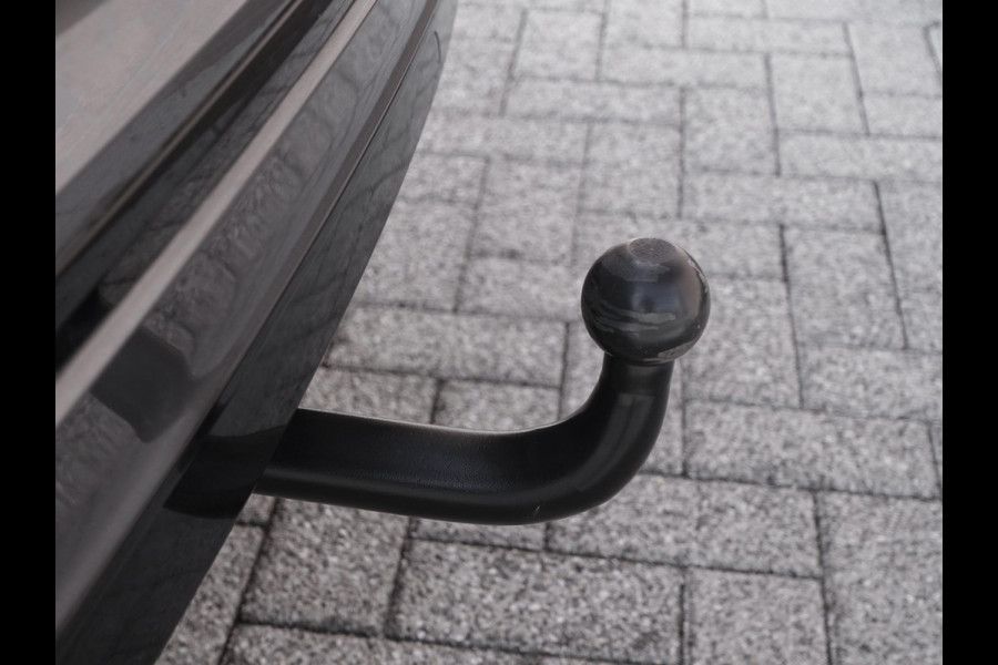 Volkswagen Tiguan Allspace 1.5 TSI DSG R-Line 7p. | Navigatie | Climate Control | Lichtmetalen velgen | DAB | Led | Stoelverwarming