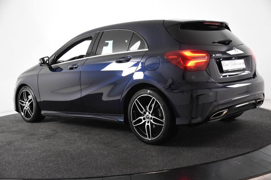 Mercedes-Benz A-Klasse 180 AMG-Line Ambiente *Navi*Stoelverwarming*