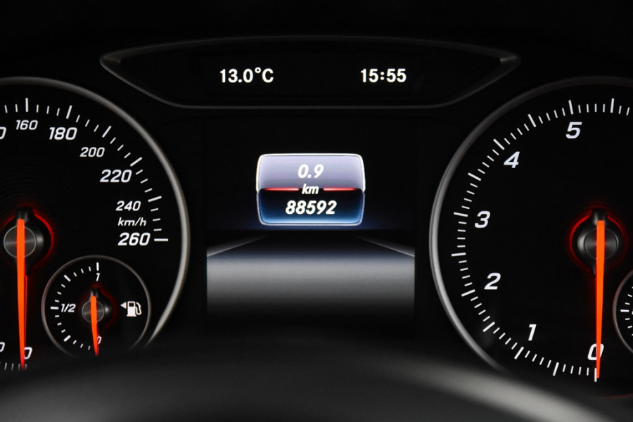 Mercedes-Benz A-Klasse 180 AMG-Line Ambiente *Navi*Stoelverwarming*