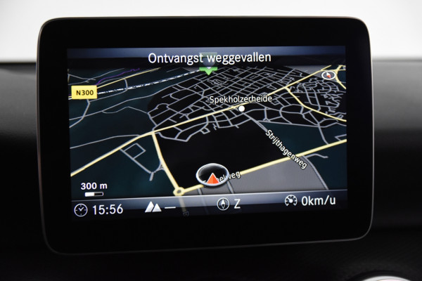 Mercedes-Benz A-Klasse 180 AMG-Line Ambiente *Navi*Stoelverwarming*