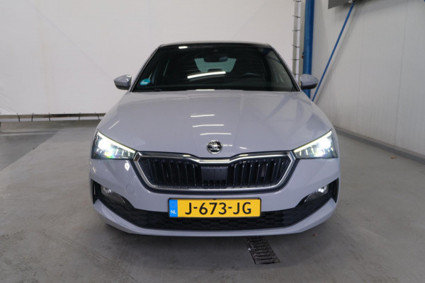 Škoda SCALA 1.0 TSI Sport Business Automaat - N.A.P. Airco, Cruise, Navi, PDC, Stoelverwarming, Panodak.