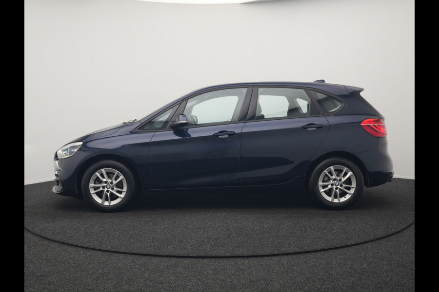 BMW 2 Serie Active Tourer 218i Executive 141pk Automaat | Trekhaak Afn. | LED Koplampen | Navigatie | DAB | Cruise Control |