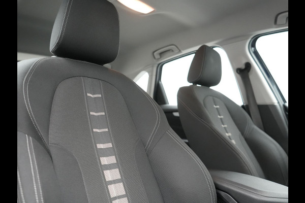 BMW 2 Serie Active Tourer 218i Executive 141pk Automaat | Trekhaak Afn. | LED Koplampen | Navigatie | DAB | Cruise Control |