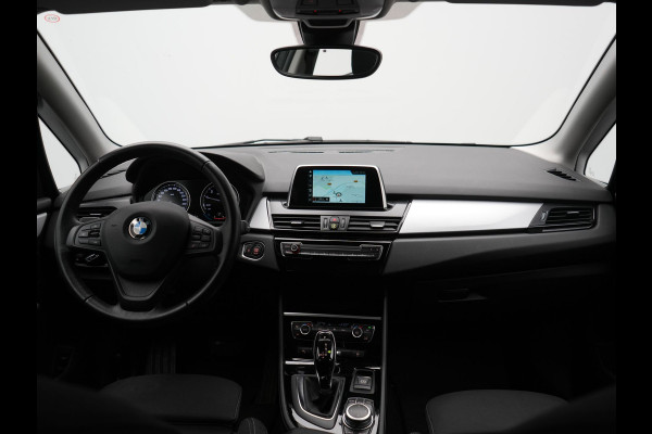 BMW 2 Serie Active Tourer 218i Executive 141pk Automaat | Trekhaak Afn. | LED Koplampen | Navigatie | DAB | Cruise Control |