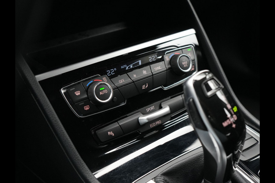 BMW 2 Serie Active Tourer 218i Executive 141pk Automaat | Trekhaak Afn. | LED Koplampen | Navigatie | DAB | Cruise Control |