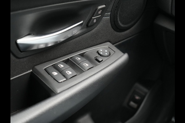 BMW 2 Serie Active Tourer 218i Executive 141pk Automaat | Trekhaak Afn. | LED Koplampen | Navigatie | DAB | Cruise Control |
