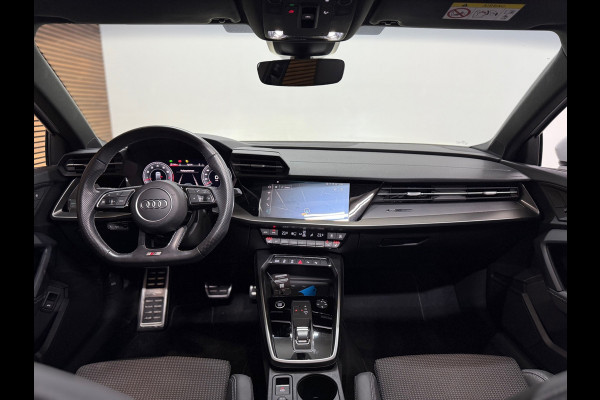 Audi A3 Sportback 35 TFSI S edition | S-Line | Pano | Camera | Matrix LED | Sportstoelen | Adaptive Cruise | Navigatie