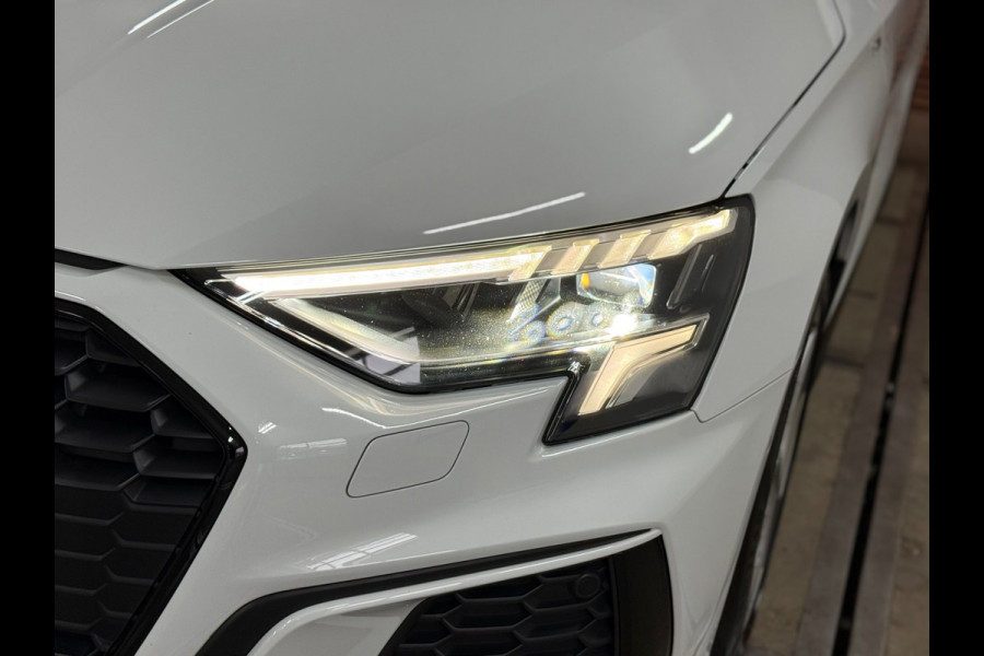 Audi A3 Sportback 35 TFSI S edition | S-Line | Pano | Camera | Matrix LED | Sportstoelen | Adaptive Cruise | Navigatie