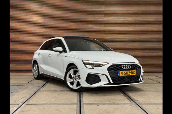 Audi A3 Sportback 35 TFSI S edition | S-Line | Pano | Camera | Matrix LED | Sportstoelen | Adaptive Cruise | Navigatie