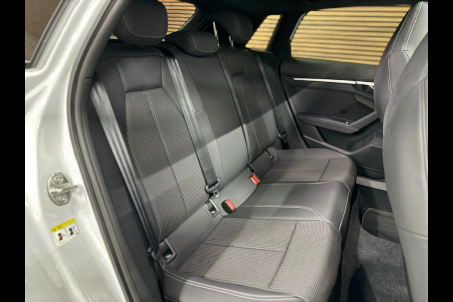 Audi A3 Sportback 35 TFSI S edition | S-Line | Pano | Camera | Matrix LED | Sportstoelen | Adaptive Cruise | Navigatie