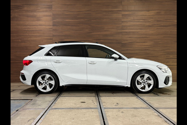 Audi A3 Sportback 35 TFSI S edition | S-Line | Pano | Camera | Matrix LED | Sportstoelen | Adaptive Cruise | Navigatie