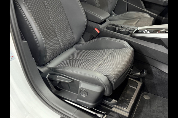 Audi A3 Sportback 35 TFSI S edition | S-Line | Pano | Camera | Matrix LED | Sportstoelen | Adaptive Cruise | Navigatie