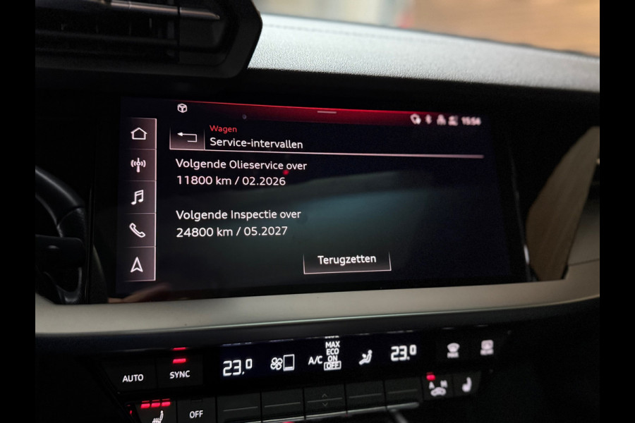 Audi A3 Sportback 35 TFSI S edition | S-Line | Pano | Camera | Matrix LED | Sportstoelen | Adaptive Cruise | Navigatie