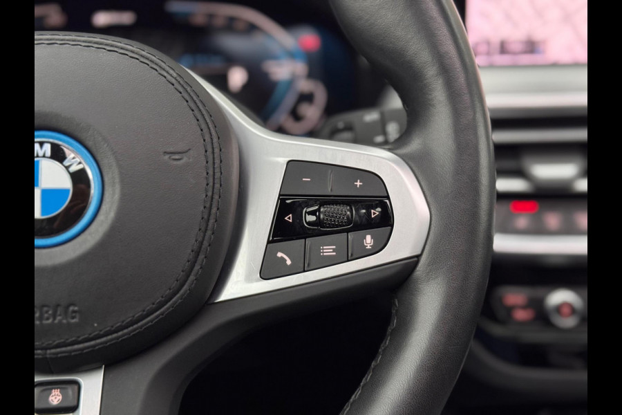 BMW X3 XDrive30e Pano/Laser/Memory/H&K/360/HuD