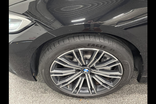 BMW 3 Serie Touring 330e Aut. Sportline Business 292pk Airco ECC Navi Carplay Cruise Control PDC VA Virtual cockpit Sportstoelen Sensatec