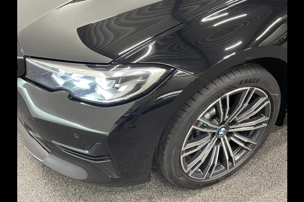 BMW 3 Serie Touring 330e Aut. Sportline Business 292pk Airco ECC Navi Carplay Cruise Control PDC VA Virtual cockpit Sportstoelen Sensatec