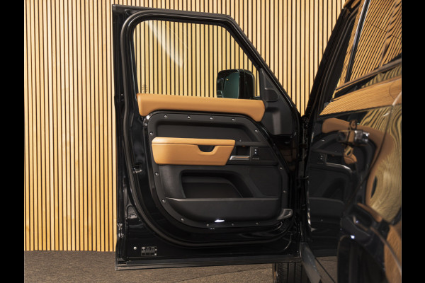 Land Rover Defender 110 2.0 P300e 110 X-Dynamic HSE BRUIN LEDER-22"-HUD-PANO-MERIDIAN