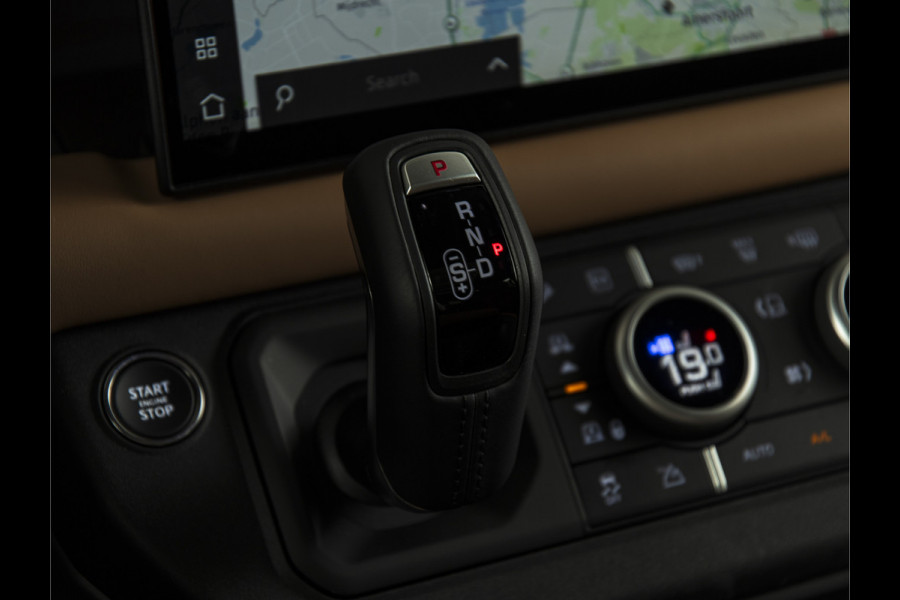 Land Rover Defender 110 2.0 P300e 110 X-Dynamic HSE BRUIN LEDER-22"-HUD-PANO-MERIDIAN