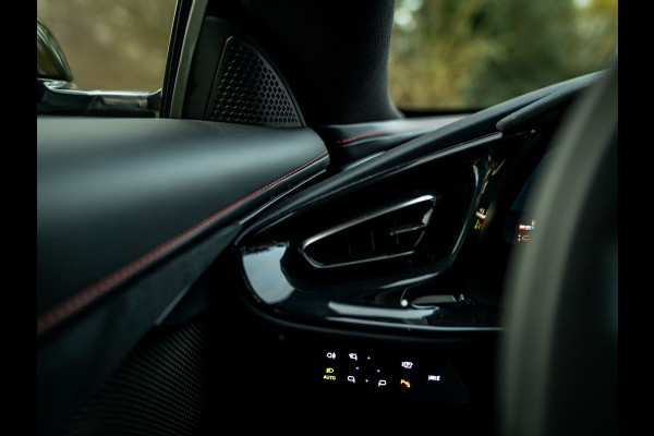 Ferrari 12Cilindri 6.5 V12 | Full carbon | Lift | Airbrushed Shields | Burmester | Atelier