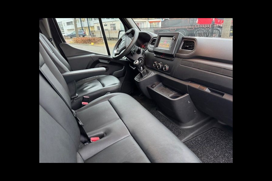 Renault Master T35 2.3 dCi 150pk L2 H2 Energy Work Edition Airco,Leder,Navigatie,Camera