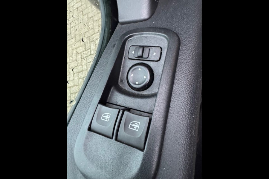 Renault Master T35 2.3 dCi 150pk L2 H2 Energy Work Edition Airco,Leder,Navigatie,Camera