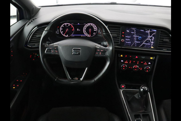 Seat Leon 1.5 TSI FR Ultimate Edition | Panoramadak | Stoelverwarming | Beats Audio | Camera | Carplay | Leder/Alcantara | Keyless | Virtual Cockpit | Full LED | Navigatie