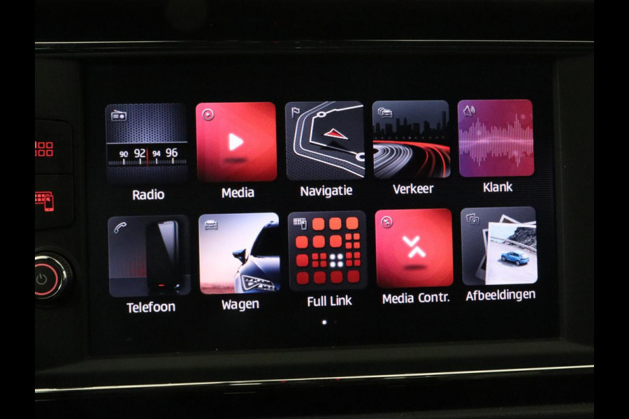 Seat Leon 1.5 TSI FR Ultimate Edition | Panoramadak | Stoelverwarming | Beats Audio | Camera | Carplay | Leder/Alcantara | Keyless | Virtual Cockpit | Full LED | Navigatie