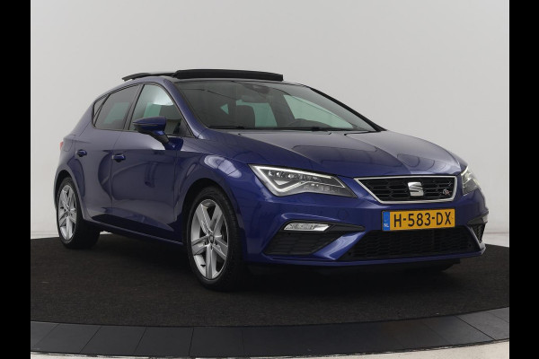 Seat Leon 1.5 TSI FR Ultimate Edition | Panoramadak | Stoelverwarming | Beats Audio | Camera | Carplay | Leder/Alcantara | Keyless | Virtual Cockpit | Full LED | Navigatie