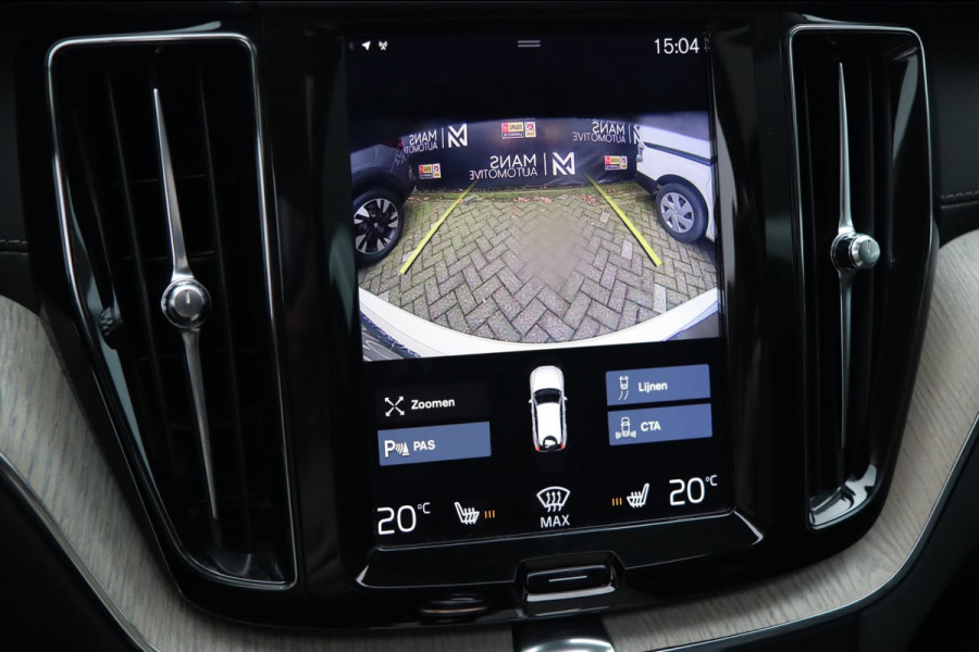 Volvo XC60 2.0 T8 Twin Engine AWD Inscription / PANODAK / HUD / KEYLESS / 2X MEMORY / CAMERA