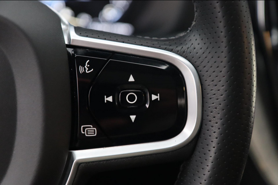 Volvo XC60 2.0 T8 Twin Engine AWD Inscription / PANODAK / HUD / KEYLESS / 2X MEMORY / CAMERA