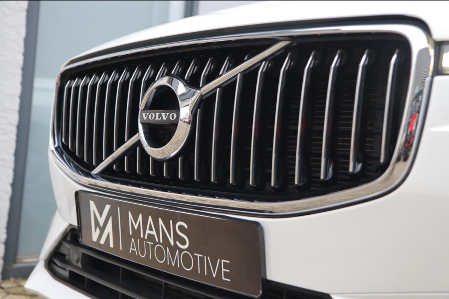 Volvo XC60 2.0 T8 Twin Engine AWD Inscription / PANODAK / HUD / KEYLESS / 2X MEMORY / CAMERA