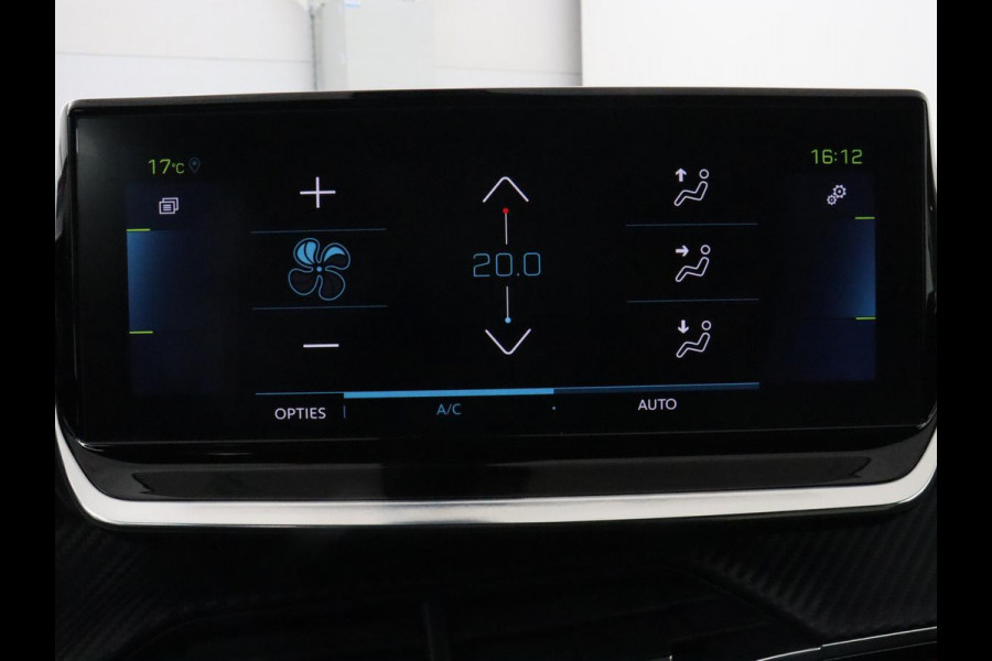 Peugeot e-2008 EV GT 50 kWh | Panoramadak | Stoelverwarming | Adaptive cruise | Leder/Alcantara | Carplay | 18'' | Camera | Navigatie | Dodehoek detectie