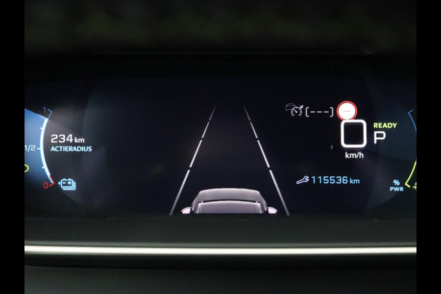 Peugeot e-2008 EV GT 50 kWh | Panoramadak | Stoelverwarming | Adaptive cruise | Leder/Alcantara | Carplay | 18'' | Camera | Navigatie | Dodehoek detectie