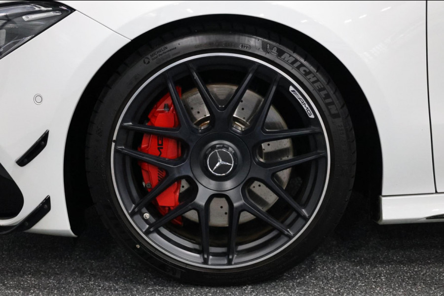 Mercedes-Benz AMG CLA 45 BTW/MULTIBEAM/VIRTUAL/SFEER/KUIP+MEMORY/19" LMV/CAM/ACC/ECC/12 MND GARANTIE