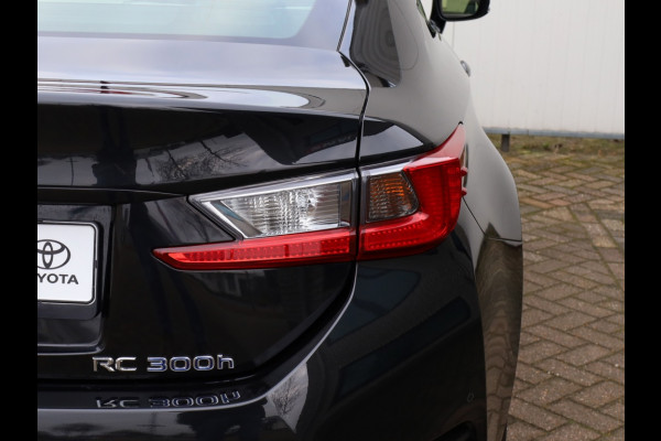 Lexus RC 300h F SPORT Line | Mark Levinson | Safety Pack | Stoelventilati