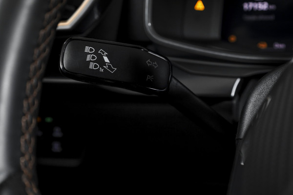 CUPRA Leon Sportstourer 1.5 TSI e-Hybrid 204 PK Business | Drive Pack | Dig. Cockpit | Adapt. Cruise | Stoel-+Stuurverw. | PDC | Camera | NAV + App. Connect | ECC | LM 18" | 9447