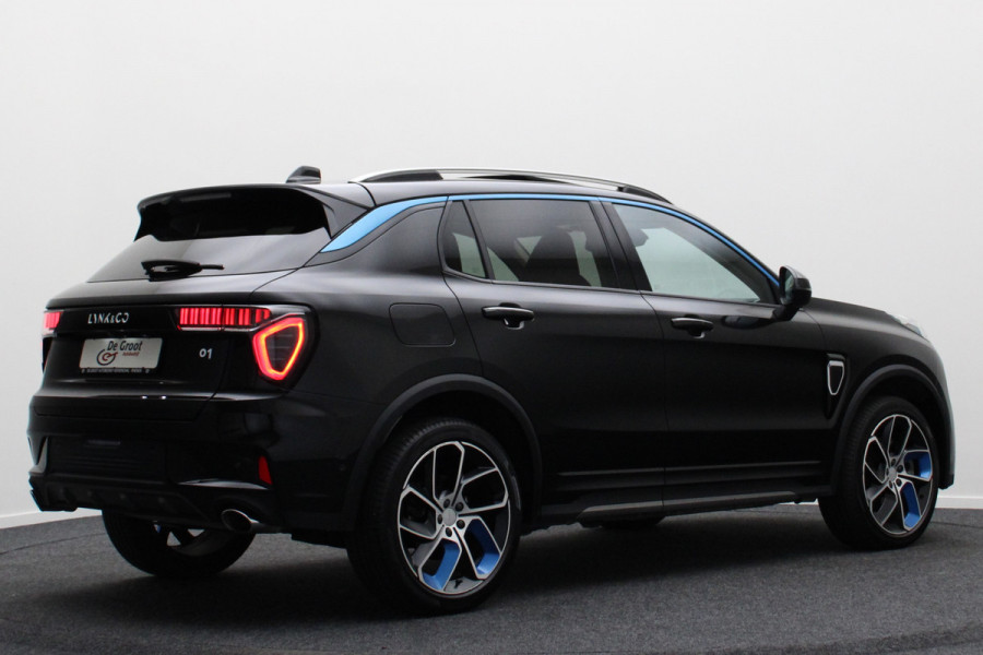 Lynk & Co 01 1.5 Panoramadak, ACC, Keyless, Navigatie, PDC, LED, 20''