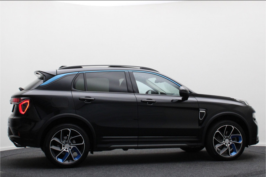 Lynk & Co 01 1.5 Panoramadak, ACC, Keyless, Navigatie, PDC, LED, 20''