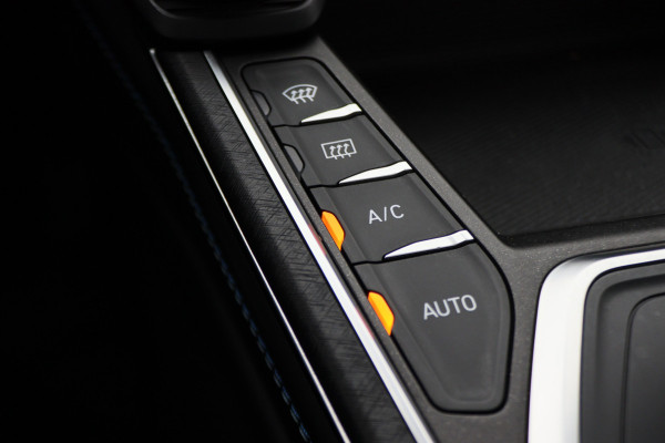 Lynk & Co 01 1.5 Panoramadak, ACC, Keyless, Navigatie, PDC, LED, 20''