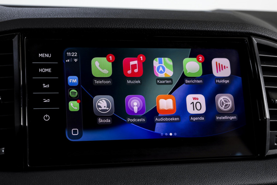 Škoda Karoq 1.5 TSI ACT 150 PK Sportline Business - Automaat | Elek. Trekhaak | Dig. Cockpit | Adapt. Cruise | PDC | Camera | NAV + App. Connect | ECC | DAB | LM 18" | 7979