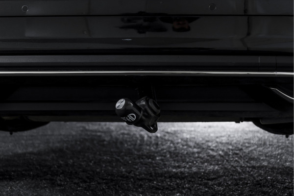 Škoda Karoq 1.5 TSI ACT 150 PK Sportline Business - Automaat | Elek. Trekhaak | Dig. Cockpit | Adapt. Cruise | PDC | Camera | NAV + App. Connect | ECC | DAB | LM 18" | 7979