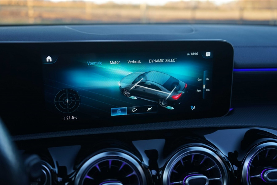 Mercedes-Benz CLA-Klasse AMG CLA 35 4Matic 306PK Pano/Aero/Night/Sfeer