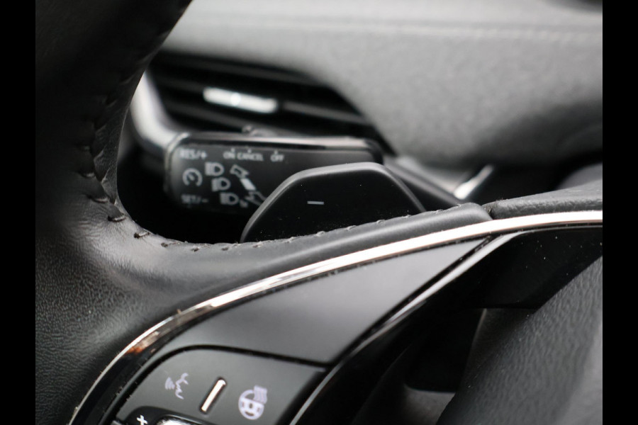 Škoda ENYAQ iV 80 - 204 PK + SFEERVERLICHTING | CAMERA | STUURWIELVERW. | CARPLAY