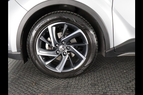 Toyota C-HR 2.0 HYBRIDE DYNAMIC BIJNA 2023 GARANTIE 11-2032 NAVI. HALF LEDER. 182 PK. PDC V+A.CAMERA. ADAPTIVE CRUISE